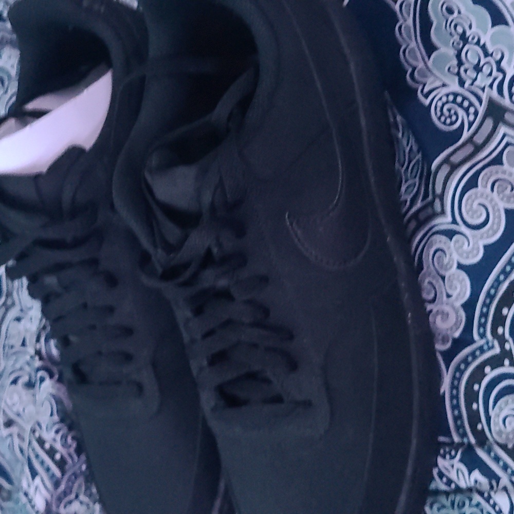 Nike shoes